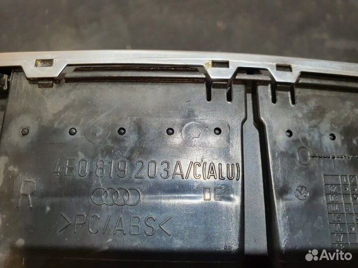 Воздуховод салона Audi S8 D3 BSM 2006