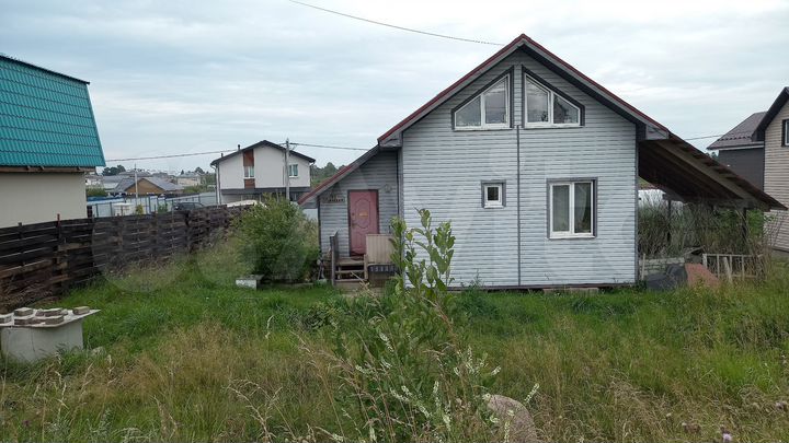 Дом 96,5 м² на участке 7,5 сот.