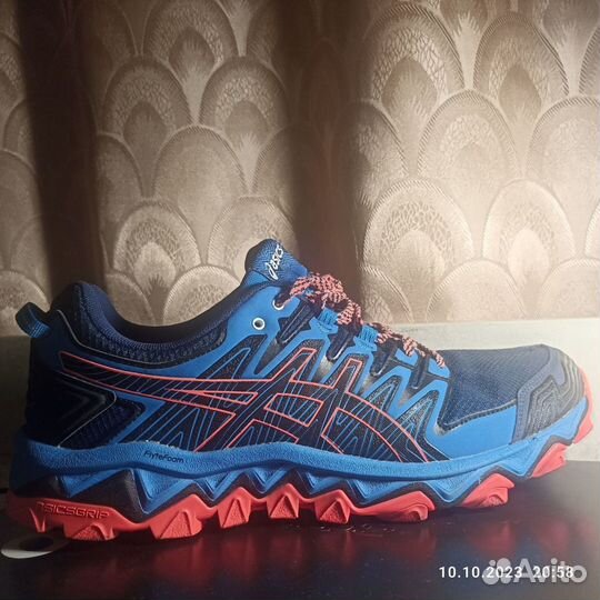 Asics fujitrabuco 7