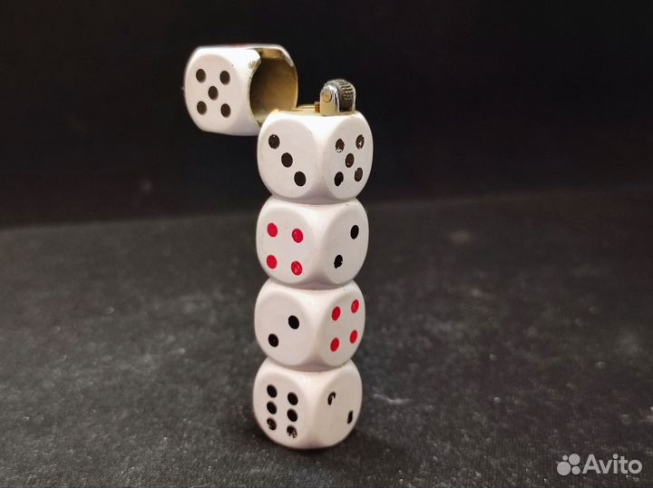 Винтажная зажигалка игральные кубики