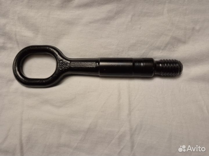 Буксировочный крюк VAG 8K0805615A