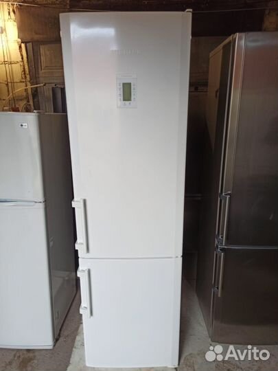 Холодильник liebherr