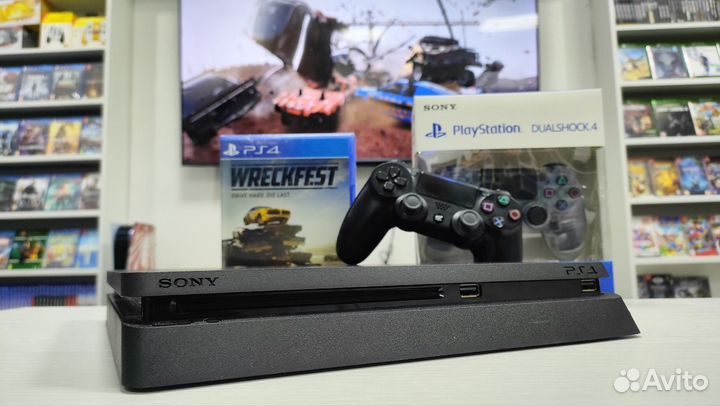 Sony PS4 Slim + 2 геймпада и 112 игр