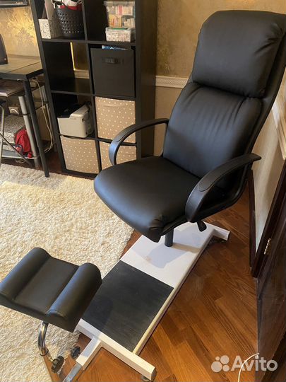 Кресло для педикюра