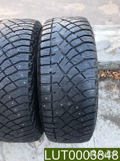 Nitto Therma Spike 265/65 R17 104R