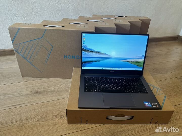 Honor magicbook 14 Ryzen 7 5700U 16/512 2024