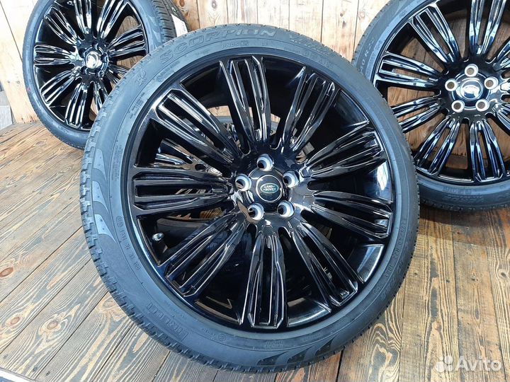 Комплект оригинальных колес R22 для Renge Rover