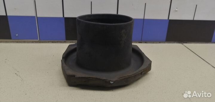 Проставка под заднюю пружину Avensis II 2003-2008