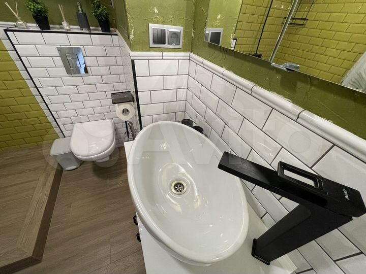 2-к. квартира, 42 м², 7/17 эт.