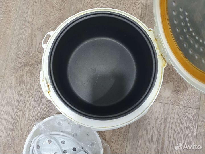 Мультиварка redmond