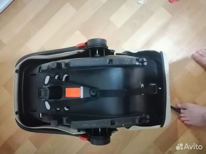 Детское автокресло