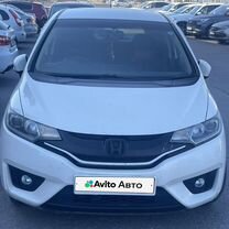 Honda Fit 1.5 AMT, 2013, 190 000 км, с пробегом, цена 1 100 000 руб.