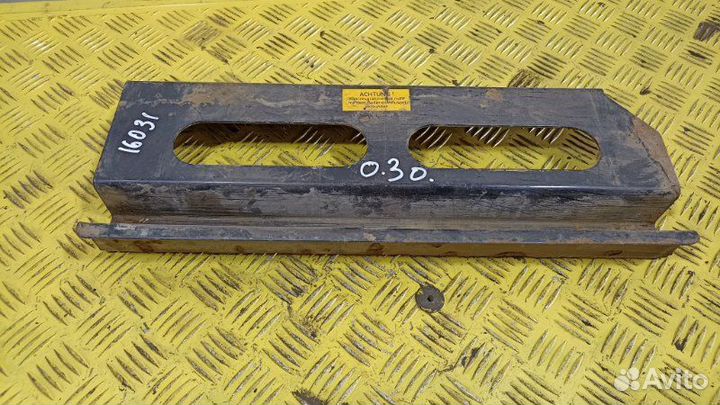 Крепление аккумулятора MAN Man Tga Tgs Tgx