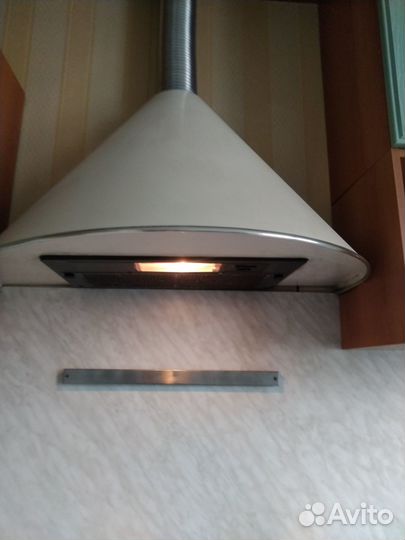 Вытяжка для кухни купольная