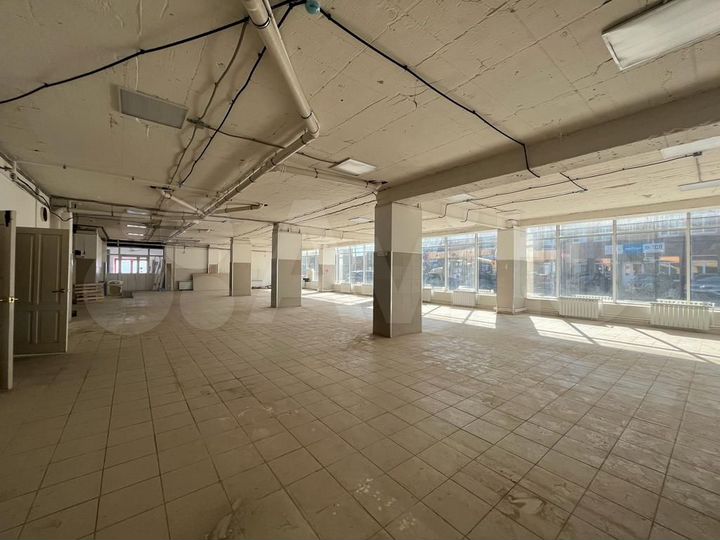 Свободного назначения, 348 м²