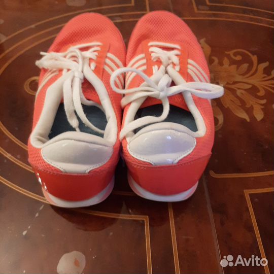 Кроссовки женские adidas 38 размер