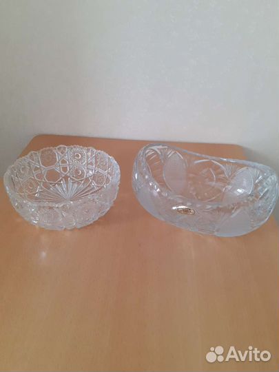 Большие хрустальные салатники