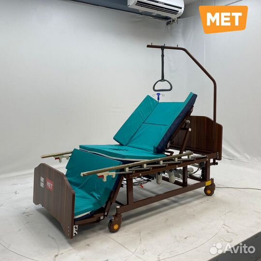 Электрическая медицинская кровать MET Revel L