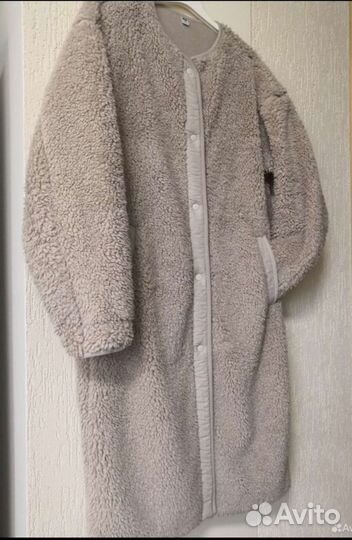 Шуба тедди Uniqlo. светлая 44р