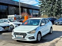 Hyundai Solaris 1.4 MT, 2019, 278 365 км, с пробегом, цена 800 000 руб.