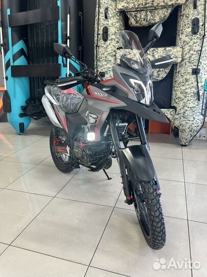 Мотоцикл турэндуро rockot dakar Loncin 4T 171YMM