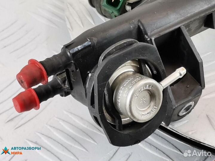 Форсунка Audi A3 8L 1999 037906031AA