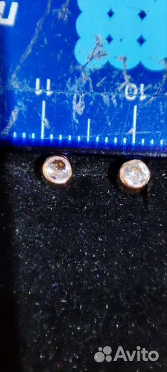 Золотые серьги