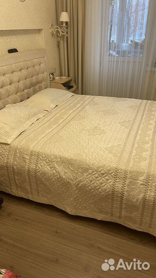 Покрывало с наволочками