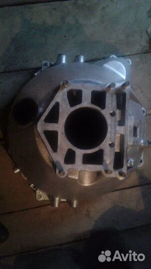 Картер сцепления