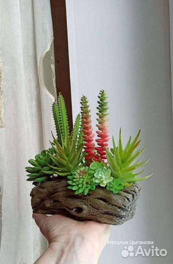 Суккуленты искусственные в кашпо