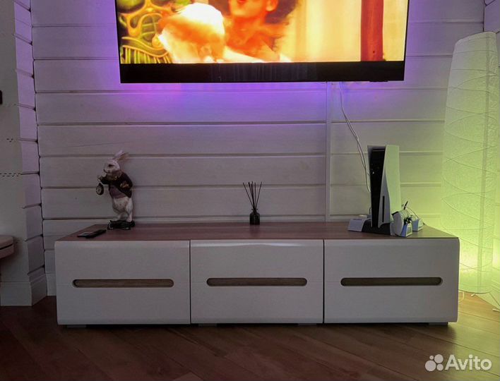 Тумба Наоми