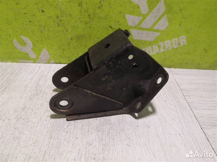 Кронштейн опоры двигателя Киа Сепия Шума 96-01