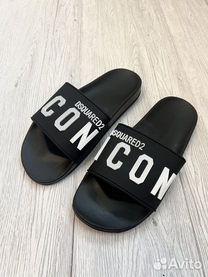 Сланцы шлепанцы Dsquared2 Icon 39