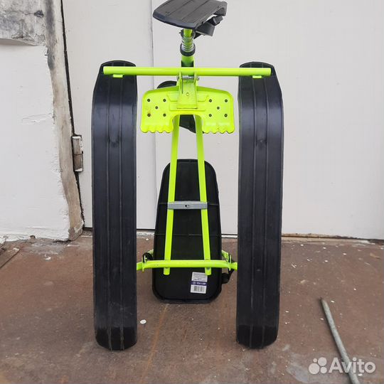 Детский снегокат