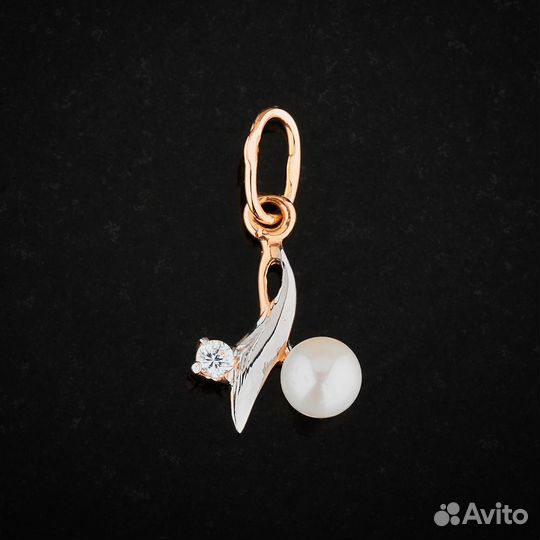 Подвеска из красного золота с жемчугом, фианитом и