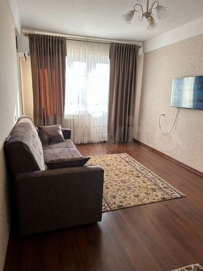 1-к. квартира, 50 м², 10/10 эт.