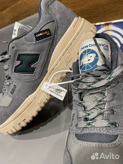Кроссовки NB 550