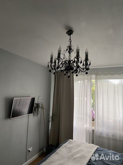 Люстра потолочная черная хрустальная mw light