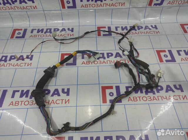 Проводка (коса) двери передней левой Toyota Avensi