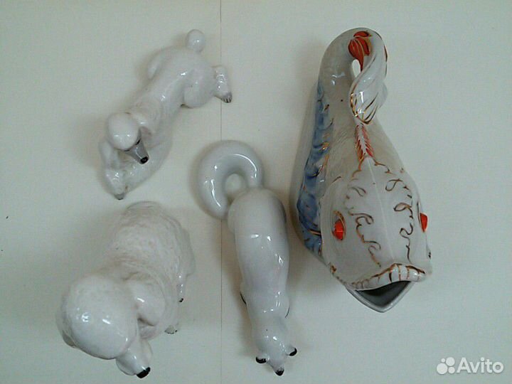 Фарфоровая статуэтка пудель песец рыба