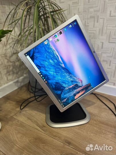 Монитор 19 HP Compaq LA1951g