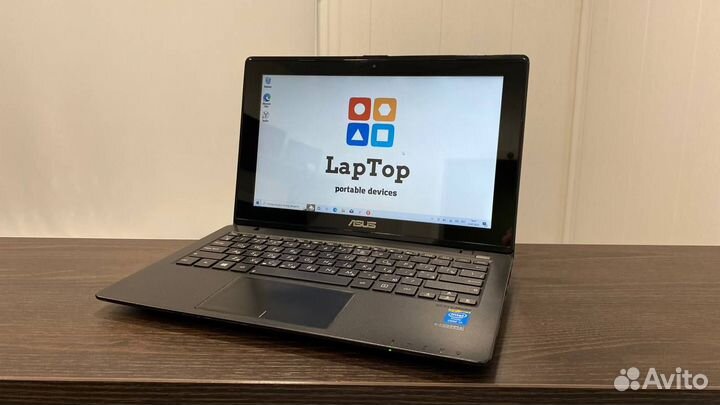 Сенсорный ноутбук Asus для дома и офиса i3 / SSD