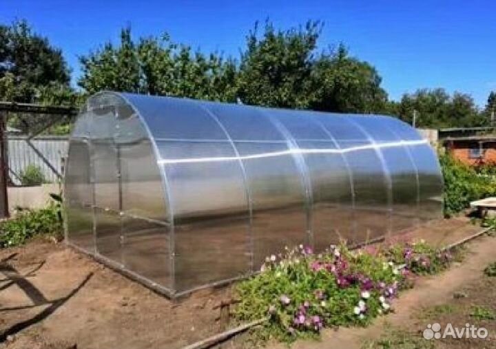 Теплица с чехлом