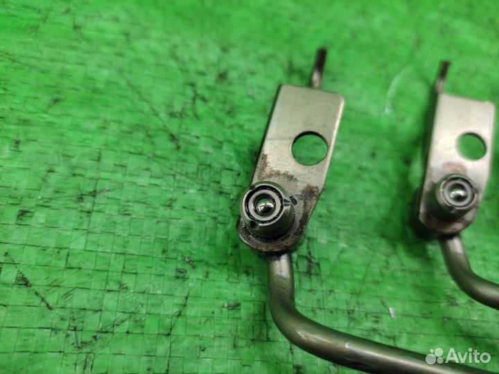 Форсунка маслянная 5.0 TDI AYH