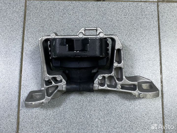 Опора двс правая Focus-2 1.8-2.0 Duratec