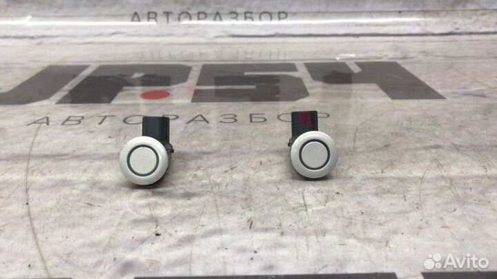 Датчик парковки передний правый Infiniti Fx35 S51