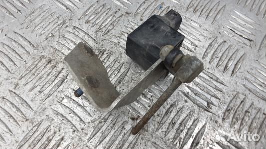 Датчик положения подвески mercedes benz CLS C219