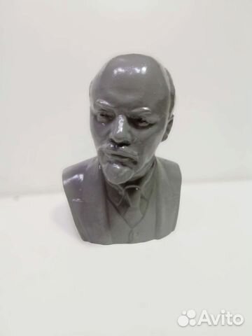 Бюст ленина