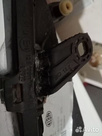 Фара передняя правая на largus