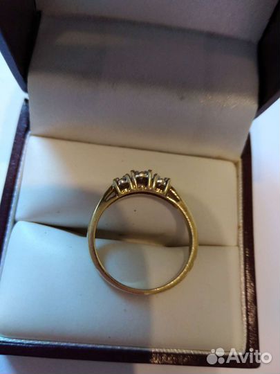 Золотое кольцо с бриллиантами (Импорт)
